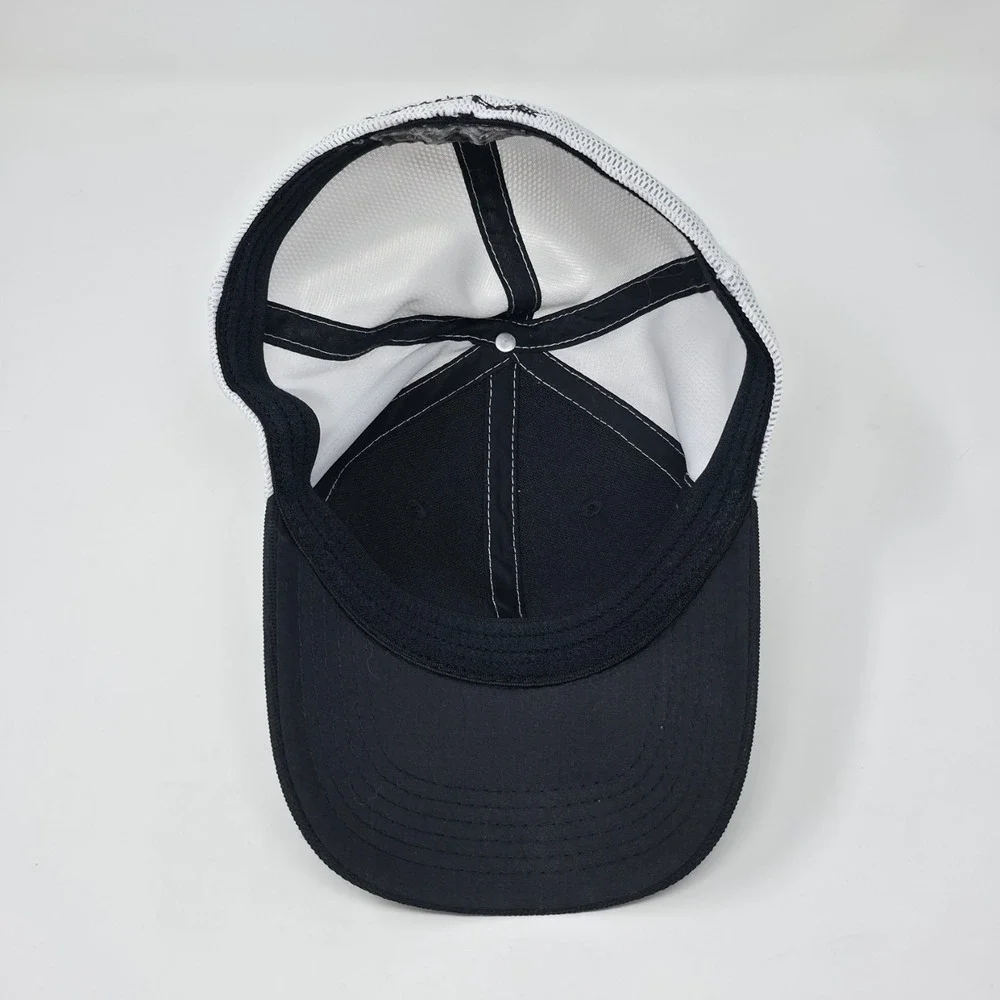 Realtree Outdoor Cap Hat Stretch Fit Size S/M Black White Mesh Mens Rubber Patch